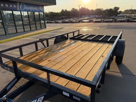 New #157810 2027 LAMAR UC 14 X 83 SINGLE AXLE SQUARE TUBE TOP 3K UTILITY W/ REAR RAMP GATE