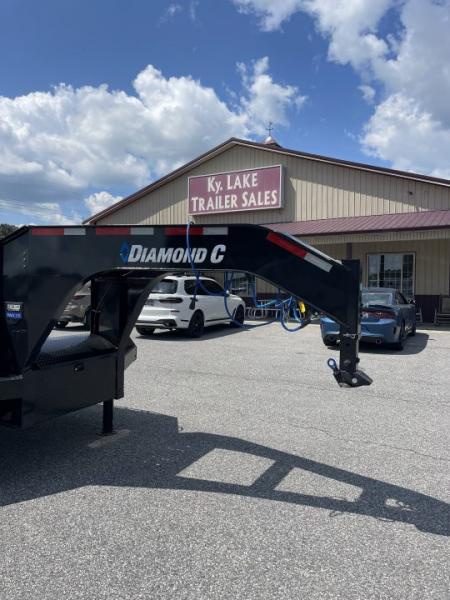 New 2026 Diamond C Trailers FMAX210 32 x 102- HDT Equipment Trailer