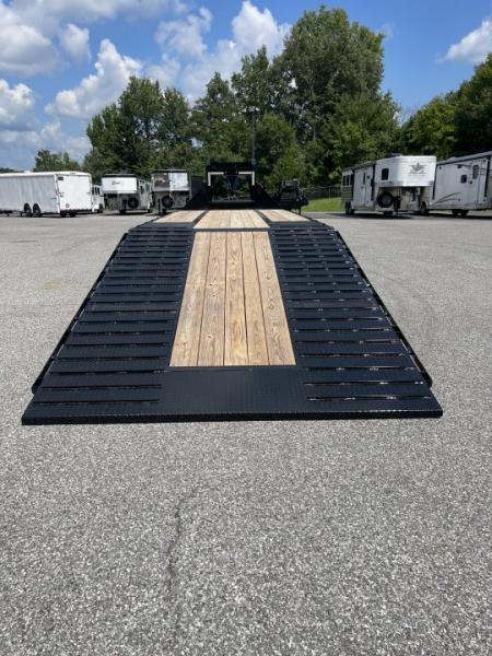 New 2026 Diamond C Trailers FMAX210 32 x 102- HDT Equipment Trailer