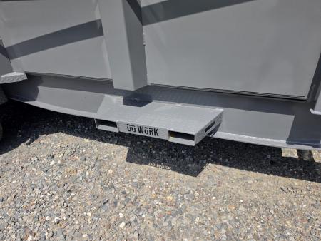 New 2027 Diamond C LPT210 16' LPT210 16' x 82" 10K Axles Gooseneck Pacesetter Edition