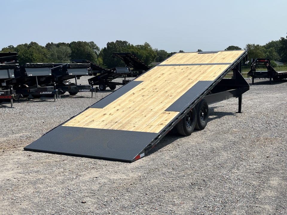 New 2027 Lamar Gooseneck Deckover Tilt | 102" x 24' 14K GVWR