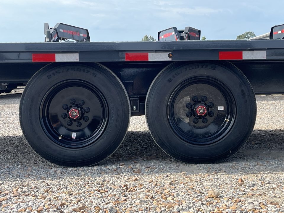 New 2027 Lamar Gooseneck Deckover Tilt | 102" x 26' 16K GVWR