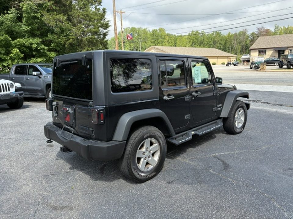 Used 2013 Jeep Wrangler Unlimited Sport SUV