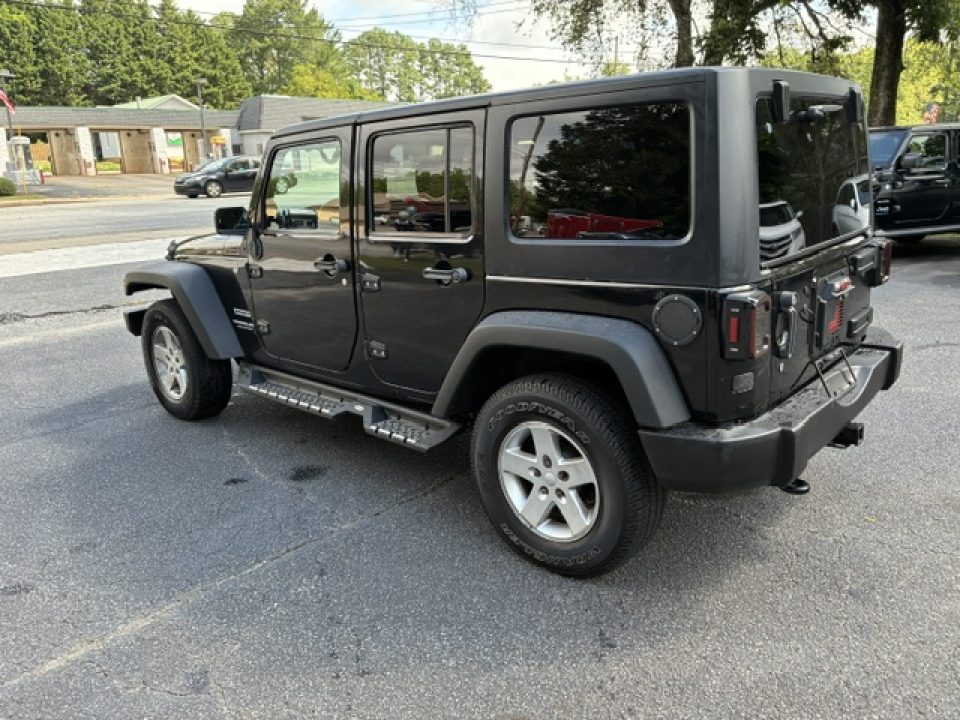 Used 2013 Jeep Wrangler Unlimited Sport SUV
