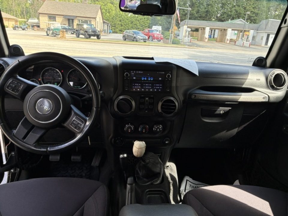 Used 2013 Jeep Wrangler Unlimited Sport SUV