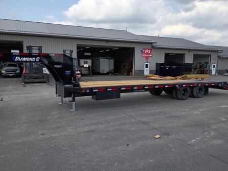 New 2027 Diamond C Trailers FMAX212 MR 32X102