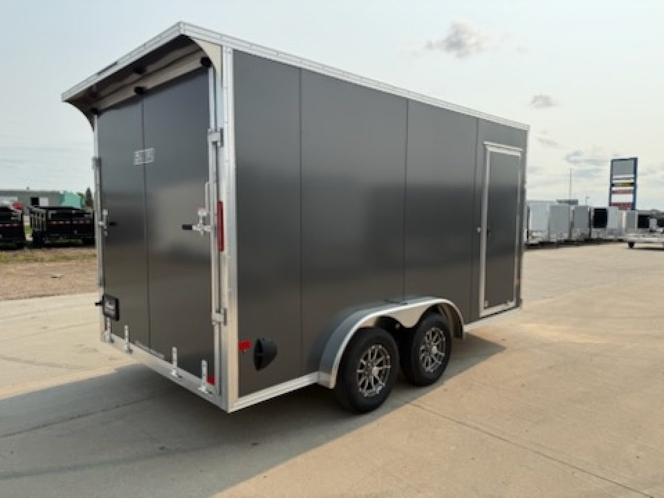2027 E-Z Hauler photo 3