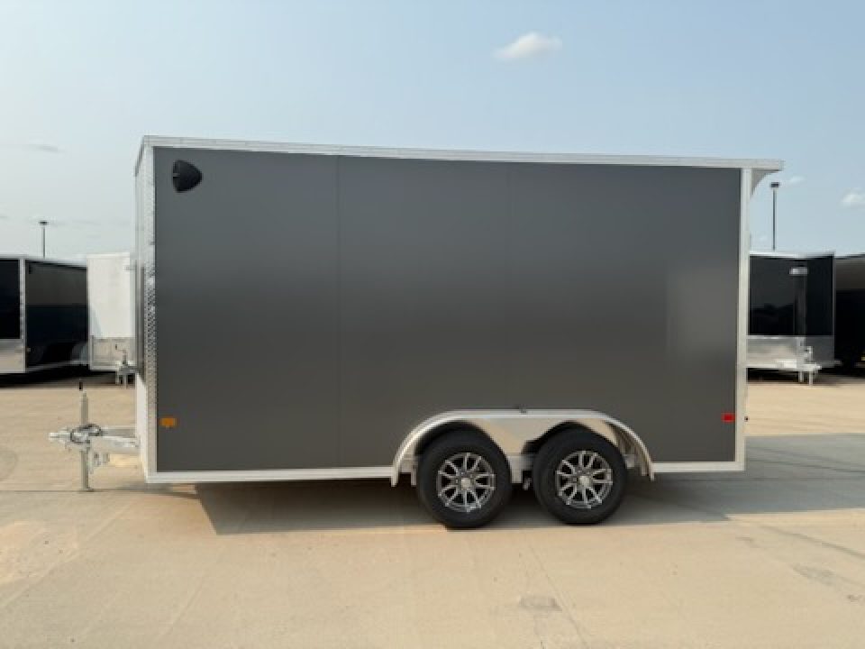 2027 E-Z Hauler photo 6