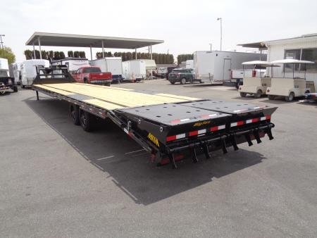 New 2027 Big Tex Trailer * 16GN-40D5A * 40ft Super Duty Single Wheel Tandem Axle Gooseneck Trailer w/ Mega Ramps