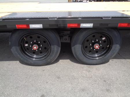 New 2027 Big Tex Trailer * 16GN-40D5A * 40ft Super Duty Single Wheel Tandem Axle Gooseneck Trailer w/ Mega Ramps