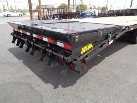 New 2027 Big Tex Trailer * 16GN-40D5A * 40ft Super Duty Single Wheel Tandem Axle Gooseneck Trailer w/ Mega Ramps