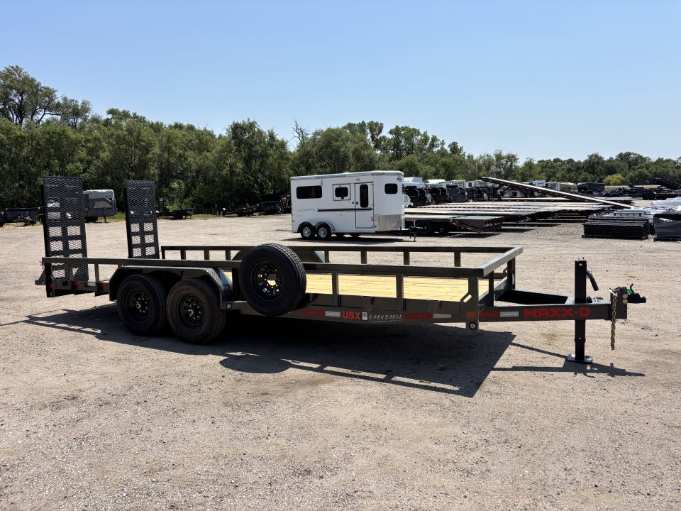 New 2027 MAXX-D U5X8320 Utility Trailer
