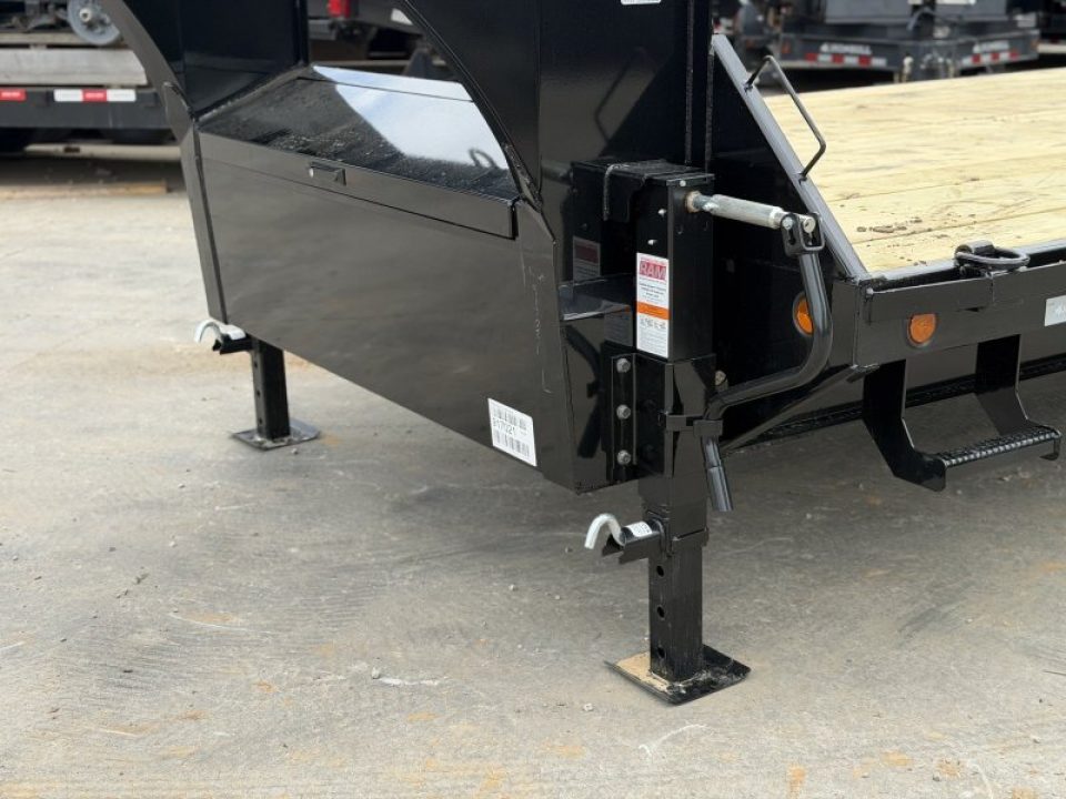 New 2027 Iron Bull FTG Deckover Trailer