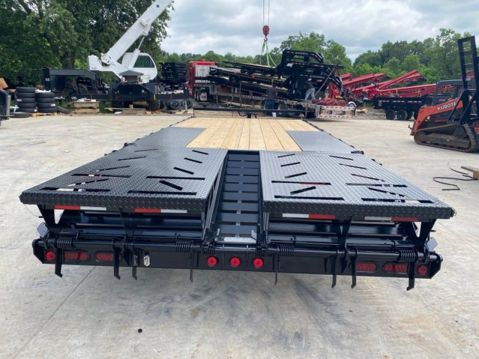 New 2026 Iron Bull FDP Deckover Trailer