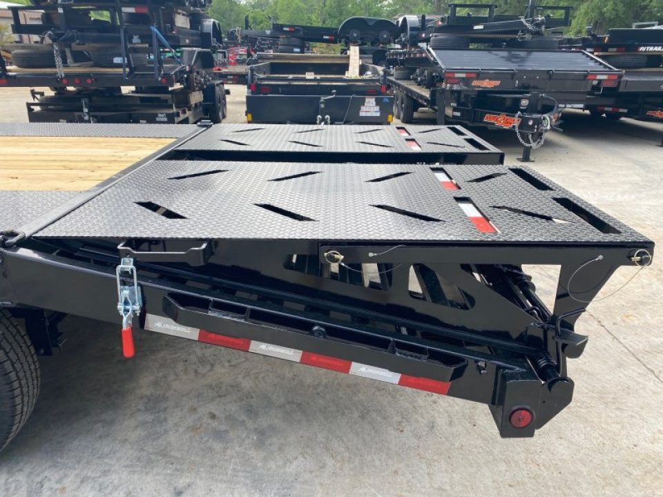 New 2026 Iron Bull FDP Deckover Trailer