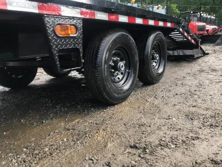 New 2024 Iron Bull FDG Deckover Trailer