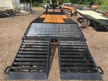 New 2024 Iron Bull FDG Deckover Trailer
