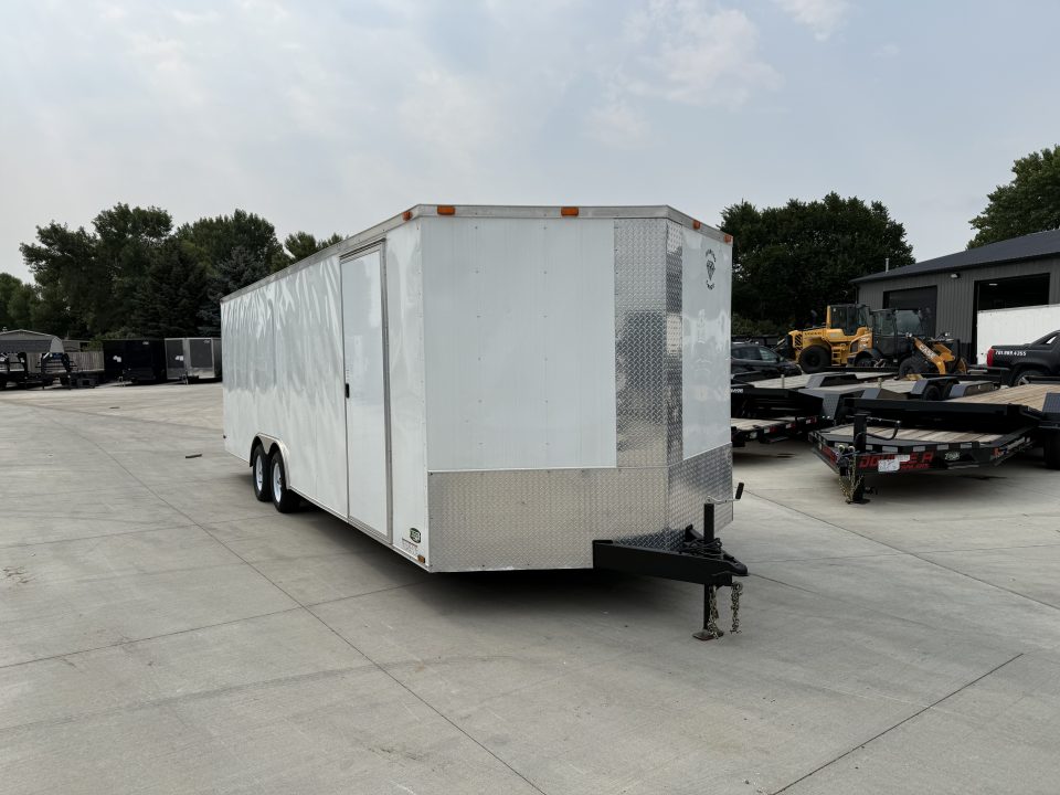 Used 2015 Diamond Cargo 8.5x24 plus 2v Cargo / Enclosed Trailer