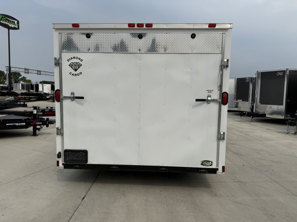 Used 2015 Diamond Cargo 8.5x24 plus 2v Cargo / Enclosed Trailer