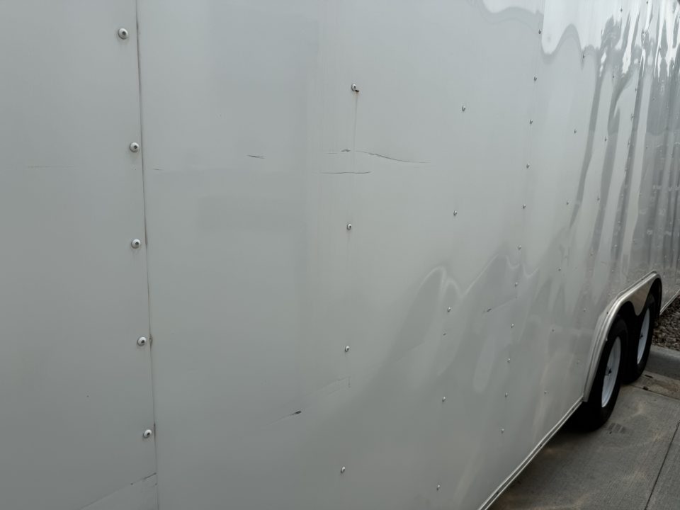 Used 2015 Diamond Cargo 8.5x24 plus 2v Cargo / Enclosed Trailer