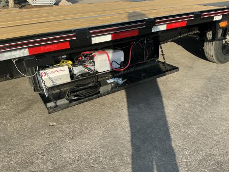 New 2027 Diamond C Trailers DET208L 24X102 Flatbed Trailer