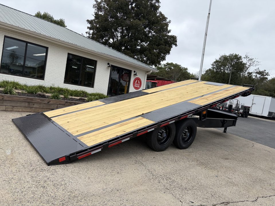New 2027 Diamond C 8.5x22 Equipment, Full Tilt Bed, DET210