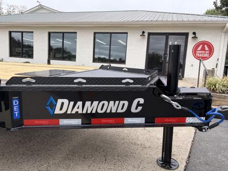 New 2027 Diamond C 8.5x22 Equipment, Full Tilt Bed, DET210