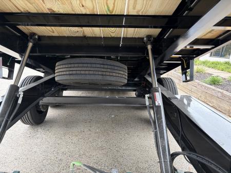 New 2027 Diamond C 8.5x22 Equipment, Full Tilt Bed, DET210