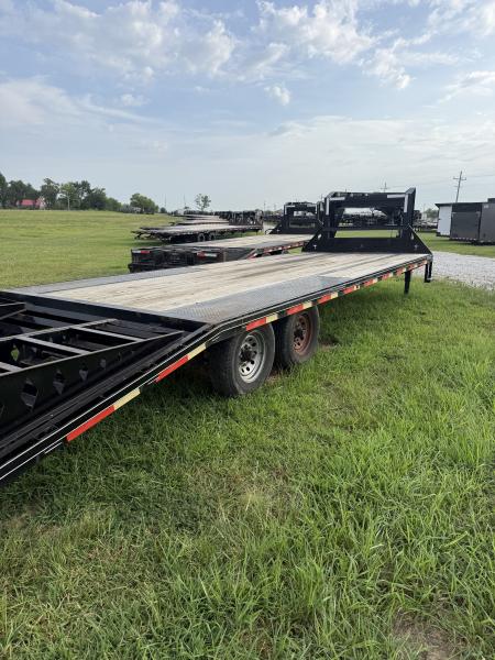 Used 2017 Starlite TANDEM GN W / MAX FLIP OVER RAMPS 102X25 Flatbed Trailer