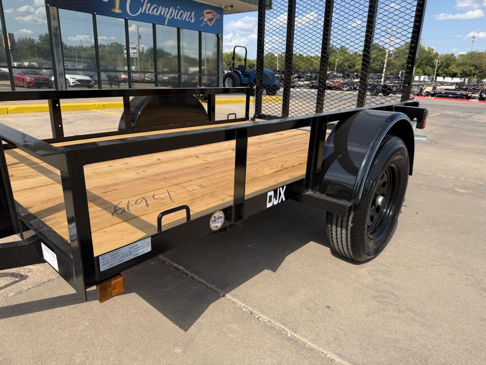 New #266465 2026 TOP HAT DJX 5 X 8 SINGLE AXLE ANGLE TOP 3.5K UTILITY W/ 48" RAMP GATE