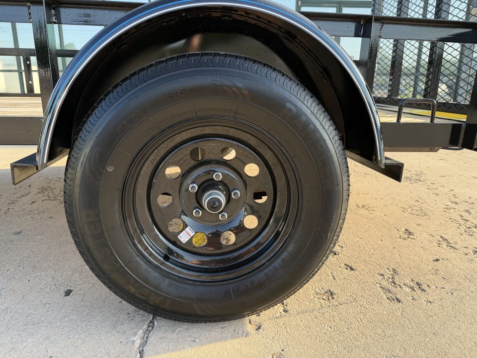 New #265867 2026 TOP HAT DJX 5 X 10 SINGLE AXLE ANGLE TOP 3.5K UTILITY W/ 48" RAMP GATE