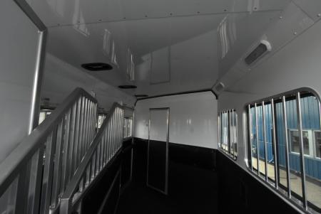 New 2027 Merhow Trailers 7309 Horse Trailer