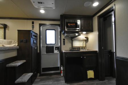 New 2027 Merhow Trailers 7309 Horse Trailer