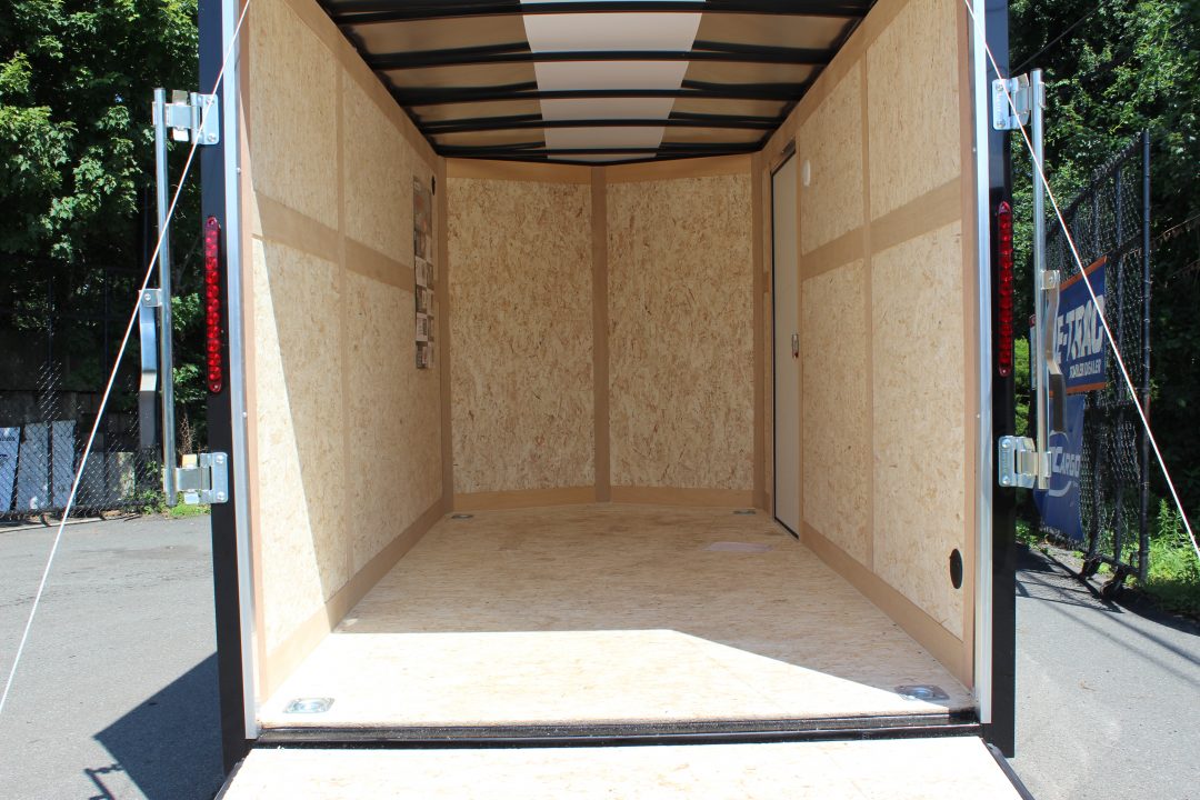 2027 Haulmark photo 9