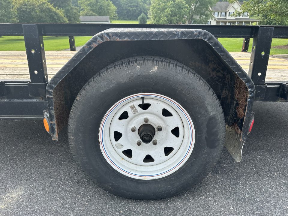 Used 2017 PJ Trailers U7 12' Utility Trailer