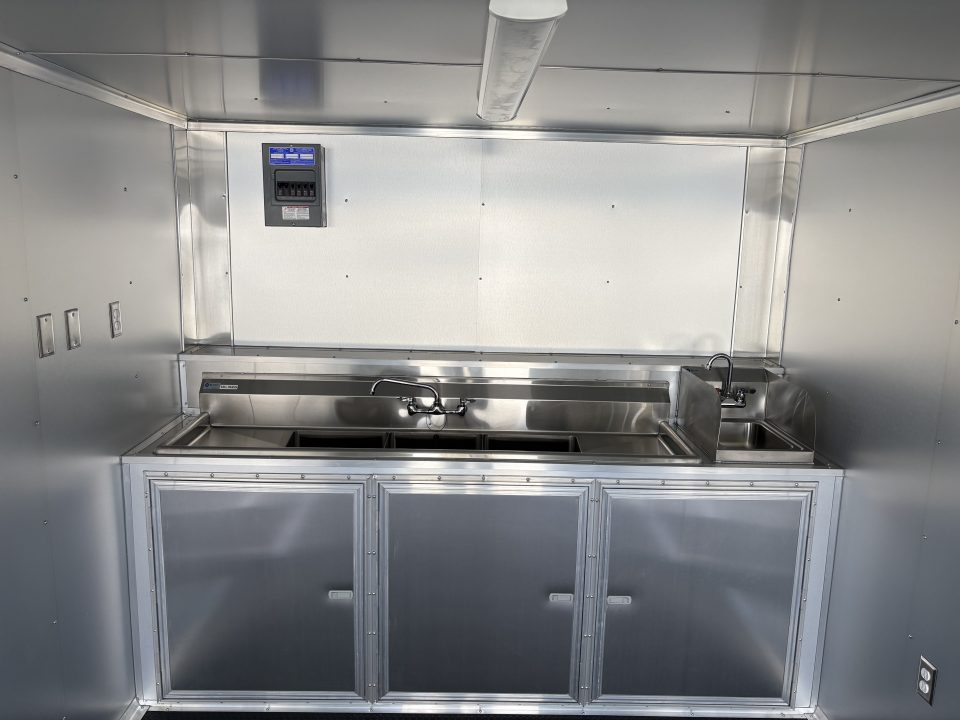 New 2027 Xtreme Cargo Trailers 8.5x16TA3 Concession