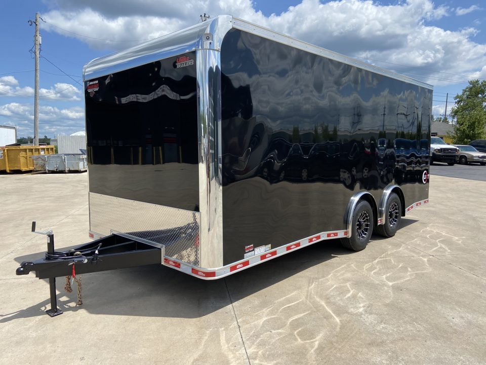 New United UXT-8.5X20 Cargo Enclosed Trailer