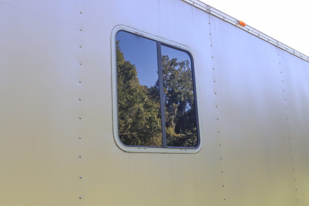Used 2016 8.5X44 Team Spirit Trailers RACE TRAILER