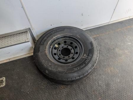 Used 2016 8.5X44 Team Spirit Trailers RACE TRAILER