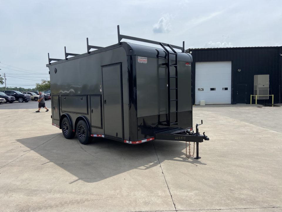 New United Trailers UXT-8.5X16 Contractor
