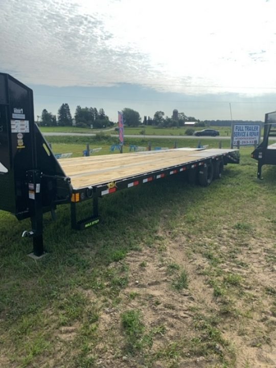 New 2027 Load Trail 102"X30' MAX RAMPS Gooseneck Bodies