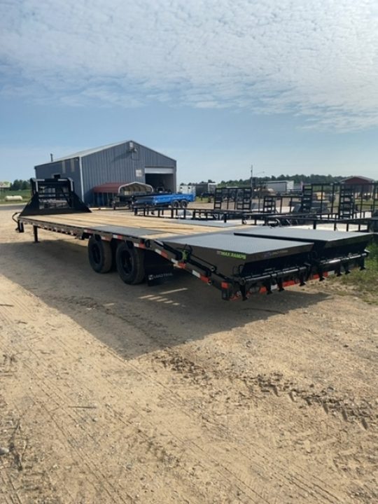 New 2027 Load Trail 102"X32' MAX RAMPS Gooseneck Bodies