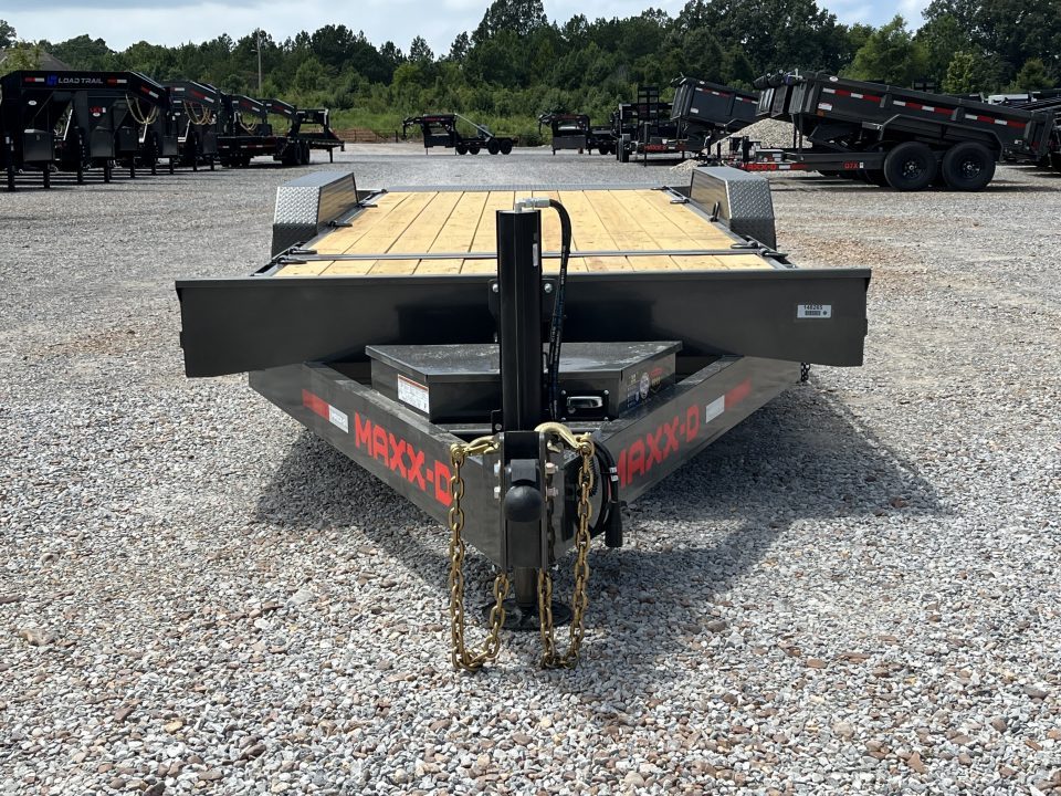 New 2027 MAXXD 83" X 22' 17.6K Tilt Equipment Trailer *OAK FLOOR*