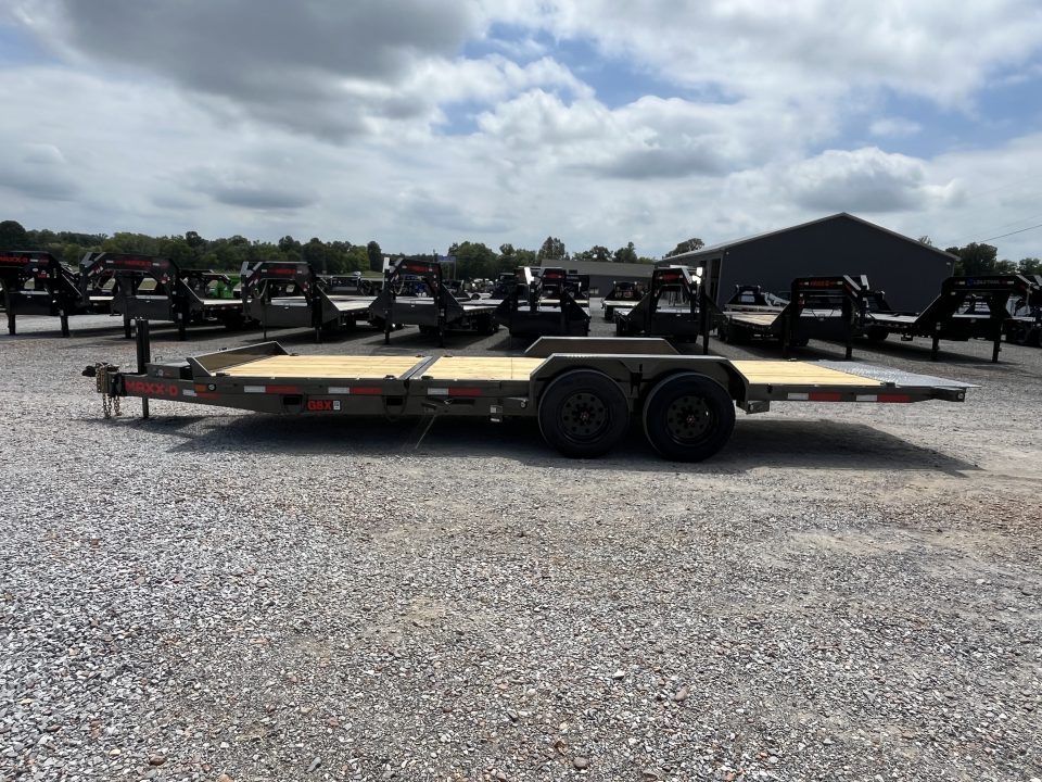 New 2027 MAXXD 83" X 22' 17.6K Tilt Equipment Trailer *OAK FLOOR*