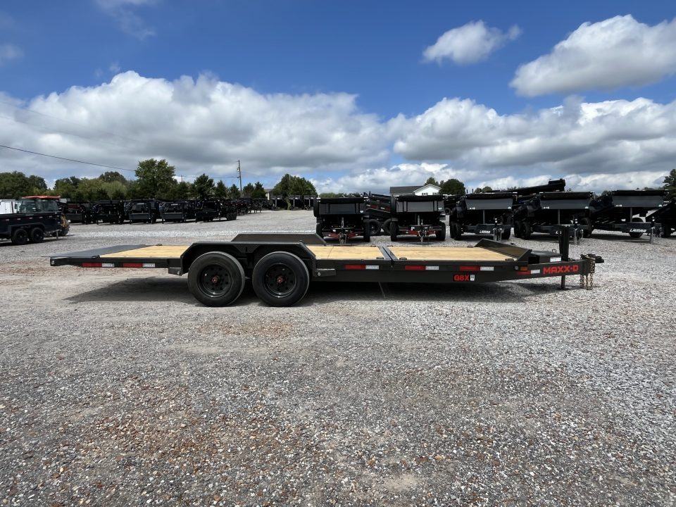 New 2027 MAXXD 83" X 22' 17.6K Tilt Equipment Trailer *OAK FLOOR*