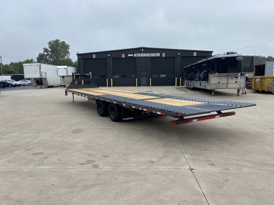 New Lamar 102"x36' Deckover Trailer 24K