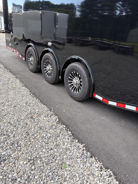 New 2027 Haulmark 44 Gooseneck Bathroom Race Trailer, Polycor, Air Prep, A/C, Awnings, Race Ready