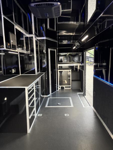 New 2027 Haulmark 44 Gooseneck Bathroom Race Trailer, Polycor, Air Prep, A/C, Awnings, Race Ready