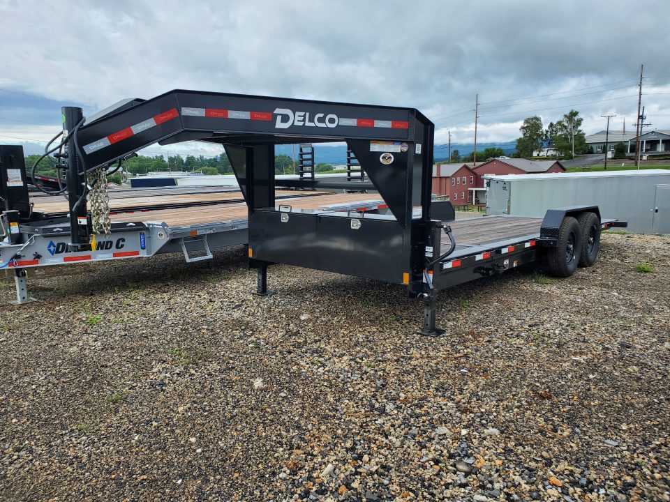 New 2026 Delco Trailers Gooseneck Equipment Tilt / 14,000 GVWR / 83"x20' (4' Stationary)