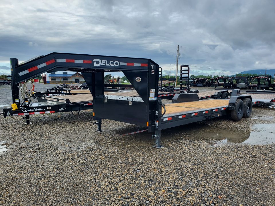 New 2026 Delco Trailers Gooseneck Equipment Tilt / 14,000 GVWR / 83"x24' (8' Stationary)